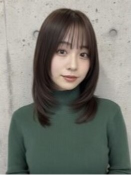 ムルチュラカメアリ(muruchura KAMEARI)の写真/【亀有駅徒歩2分】ベテランの技で理想の小顔効果を実感。ミリ単位の調整で貴方の魅力を最大限に引出す！