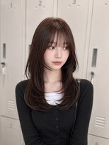 リリー シンジュク(Lilly)&nbsp;【Lilly新宿】ミディアムレイヤー#ダークアッシュブラウン#前髪
