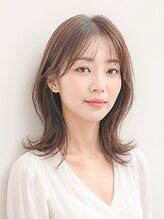 シムヘアクリエーション (s.i.m hair creation)