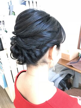 ロカット サロン(Roquat Salon) ミディアムふわアップアレンジ【ヘアアレンジ　立川/立川南口】