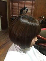 ヘアベースロッキ(HAIR BASE lokki) ころっとしたフラットボブ