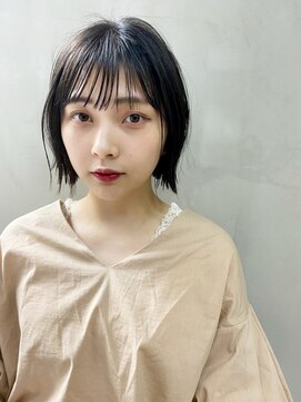 ミィ 表参道(mee.) 【mee.】オオニシ ショートボブ外ハネ