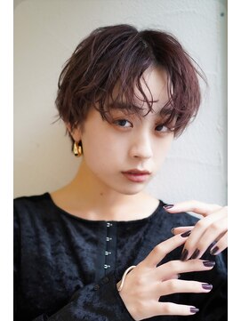 マセナ(Masena) センターパートショート×小慣れパーマ