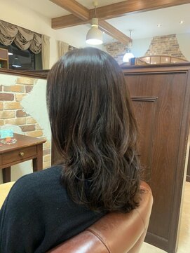 アドラーブル 松崎店(adorable) 20代30代40代髪質改善カラーアッシュベージュ艶感ウルフ