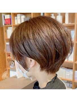 コレット(COLETTE) 【絶壁解消◎】くびれショートボブ×イルミナカラー