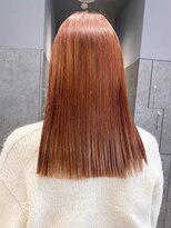 アイティーバイアルバム 下北沢店(IT by ALBUM)&nbsp;オレンジミディ_アースカラーくびれヘアツートンカラー_ba378421