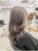 ミルクティーベージュ