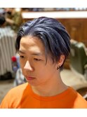 センターパート×ネイビーカラー