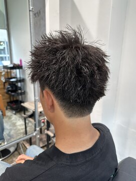 ネクストゼロ(NEXT zerO) スパイキーショート ピンパーマ