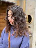ロングパーマくっきりカール