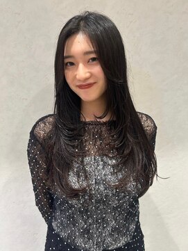 ルル(LuLu by KENJE) ロングレイヤー【藤沢/艶髪/ヘッドスパ/髪質改善】