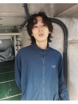 ヒュージ 三軒茶屋(huge) ニュアンスパーマ/レイヤーパーマ/メンズカット/刈り上げなし