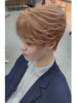 デュー 栄(DEW)&nbsp;【DEW】フェザーショート/フェザーパーマ/ブリーチ