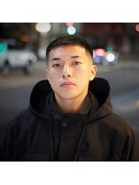 キングスマントーキョー カットクラブ 中野(KINGSMAN TOKYO CUTCLUB)&nbsp;ニュアンスパーマ/ツイストスパイラル/フェード[中野/MEN'S]