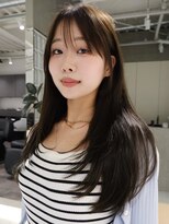 テクネ 天神大名(techne)&nbsp;天神大名今泉ハッシュカットバタフライカットグレーアッシュヘア