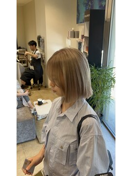 マティス 室見店(MATISSE) ミルクティーベージュ