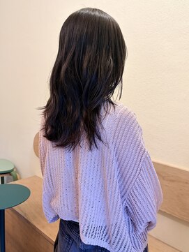 ヒントステーション(HINTSTATION) カーキ〈浅草美容室〉顔まわりレイヤーカーキベージュ