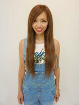 トゥエンティーフォー(24)&nbsp;ロングヘアーにイメチェン