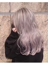 カラー特化サロンの繊細までこだわったカラーのニュアンス最新のケアブリーチもお取り扱い