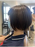 ショートボブ