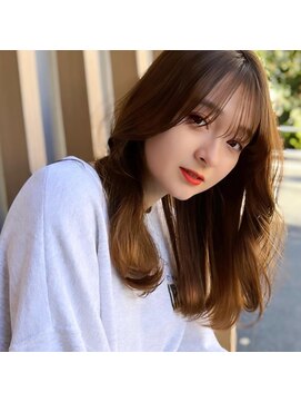 ドットハリス(.Hallis) 大人かわいい/小顔/ミディアムレイヤー/20代30代40代