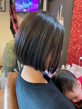 マエアレグリア(Mae Alegria) ハイライト　ボブ