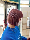 切りっぱなしボブ　ピンクヴァイオレット