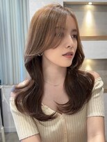 アリュウル 表参道 青山(Allure)&nbsp;褒められる、顔まわりカット韓国くびれヘアレイヤーカット