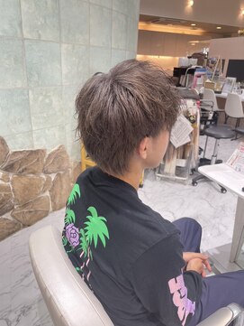 ハーツヘアーズ 五日市店(HEARTS hair's) ハイトーングレーカラー