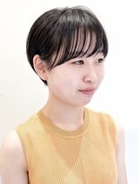 30代40代50代耳かけショート前髪なしハンサムショートカット