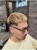 スキンフェード×ハイトーンカラー