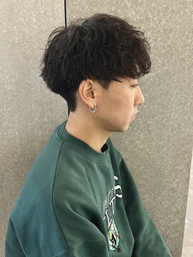 ニアウ 太田店(Niau) メンズナチュラルマッシュ波巻きスパイラルパーマ質感重視