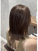細めハイライトで柔らかい雰囲気に！