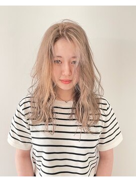 ロマリア 渋谷 渋谷宮益坂(Lomalia) イメチェン/ベージュ/ケアブリーチ/前髪/渋谷駅
