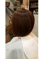 レヴィーマム(Revie mum)&nbsp;前下がりボブスタイル