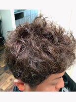ロイヤルヘアー(ROYAL HAIR) ピンパーマショートヘア