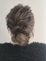 エヌドット 高井田(n.)&nbsp;編み込みギブソンタック×パーティーヘアセット