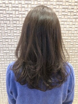 オリーブスバイネオリーブ(Olive's by neolive) 【新宿 Olives by neolive】カーキグレージュ