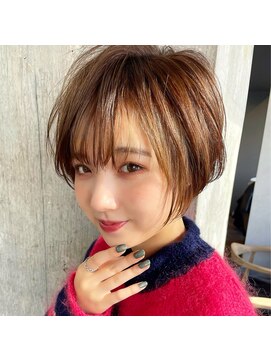 20代30代40代50代小顔ミディアム外ハネボブアッシュ