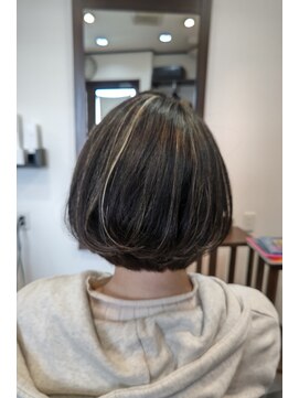 エスマイル(S mile) ◎ショートボブ×地毛ハイライト◎