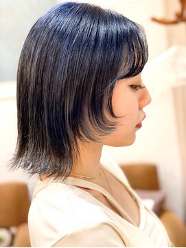 ライオン(Lion) ブルーブラック外ハネウルフ