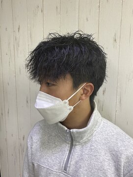 トミーズバーバー(Tommy's Barber) ツイストスパイラルパーマ