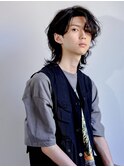 外国人風/くせ毛パーマ/流し前髪/アッシュブラック/本牧