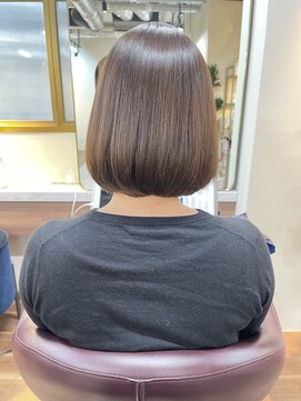アルボーテルジェ(Art BeAute' ROUGET) 大人かわいいこなれヘアふんわりボブ20代30代40代50代60代ひし形