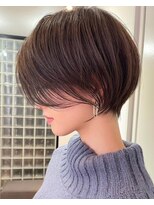 30代40代50代耳かけショート前髪なしハンサムショートカット小顔