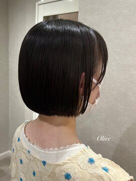 カラークチュール(Color Couture) 切りっぱなしボブ/ピンクブラウン/暖色カラー/美髪のススメ