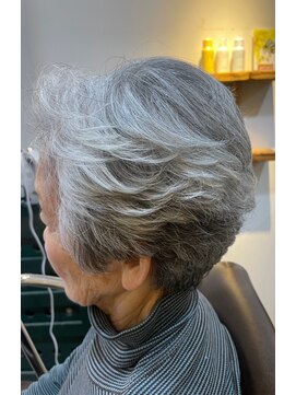 ループス 日吉店(Loops) ショートレイヤー