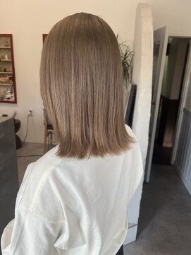 タップコーヴォ(TAP covo) ベージュカラー