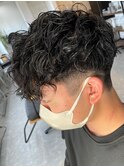 波巻きパーマメンズパーマメンズヘアツーブロックツイストパーマ