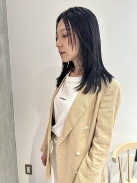 ヨーク(YOKE) YOKE 20代30代艶髪レイヤーカット伸ばしかけ髪質改善縮毛矯正